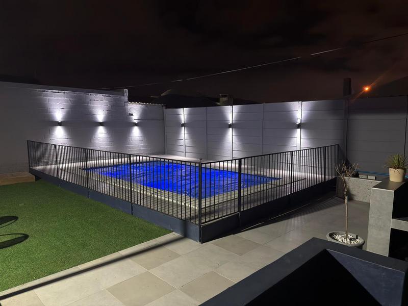 3 Bedroom Property for Sale in Glenlilly Western Cape